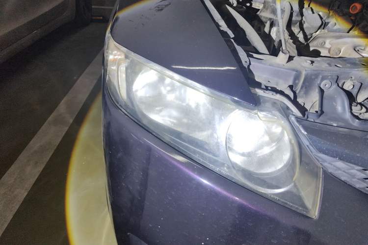 Used Honda Civic 2009 1.8L automatic luxury edition Right Front Headlight