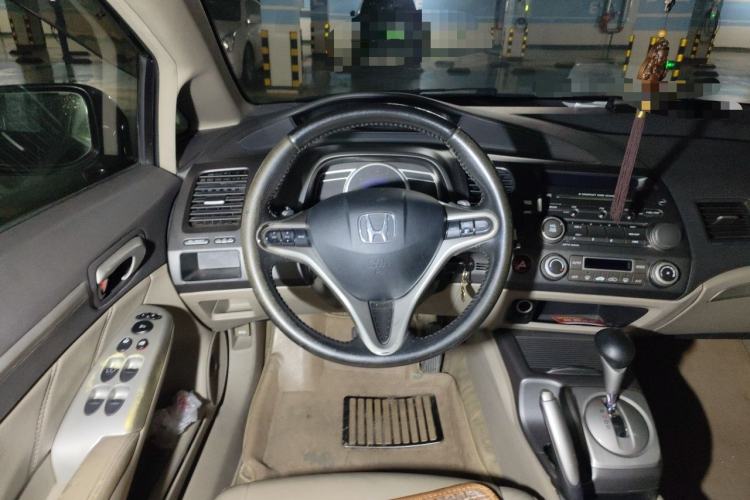 Used Honda Civic 2009 1.8L automatic luxury edition Steering Wheel