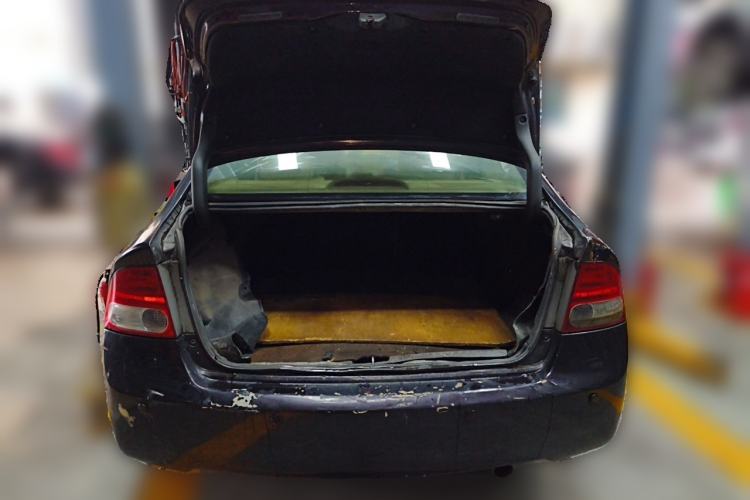 Used Honda Civic 2009 1.8L automatic luxury edition Trunk
