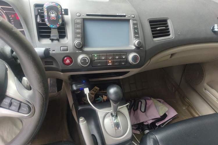 Used Honda Civic 2009 1.8L automatic comfort version Audio And AC Panel