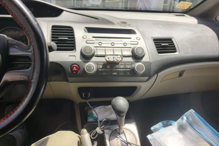 Used Honda Civic 2009 1.8L automatic comfort version Audio And AC Panel
