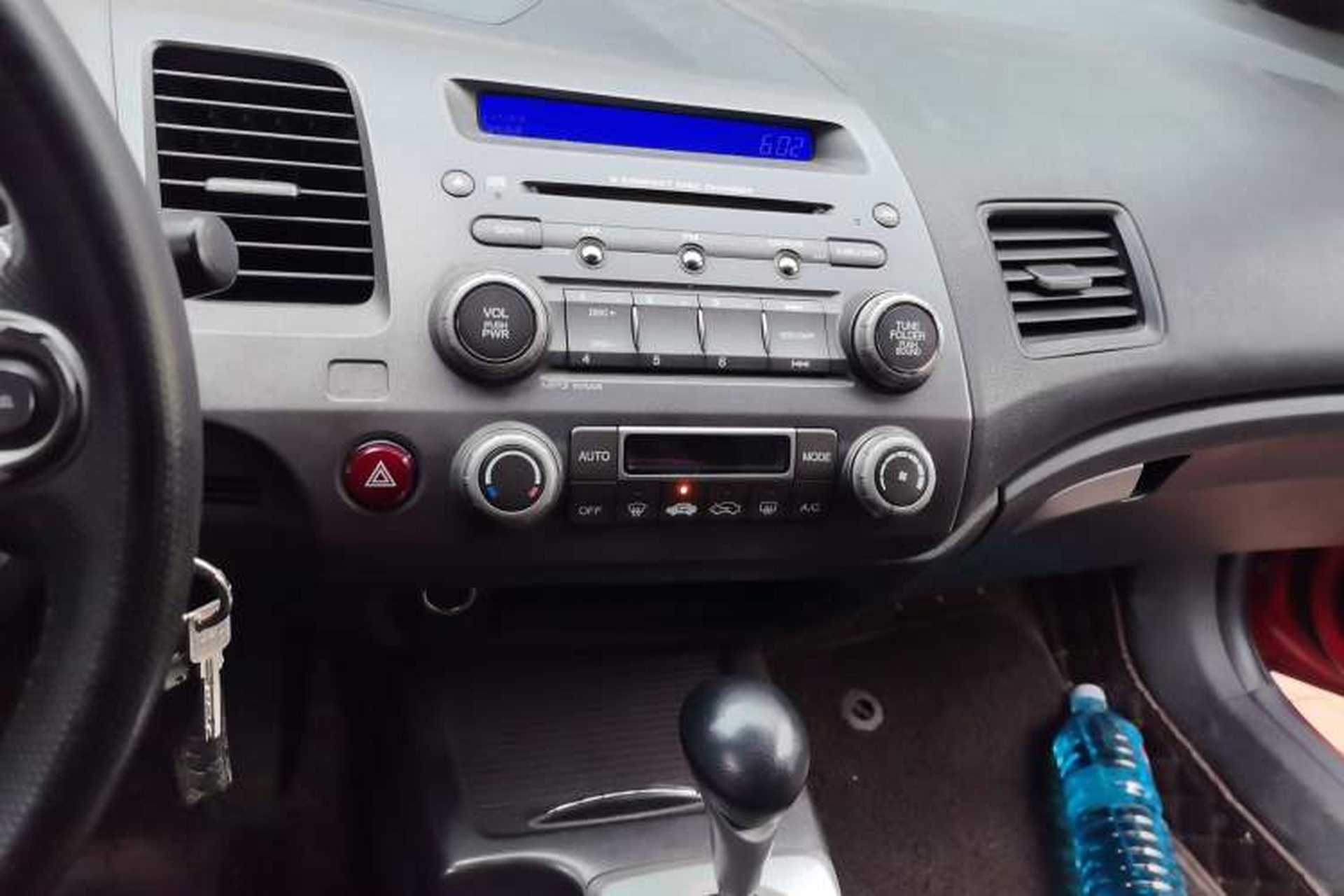 Used Honda Civic 2009 1.8L automatic prestige version Audio And AC Panel