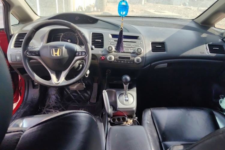 Used Honda Civic 2009 1.8L Automatic Classic Edition Center Console
