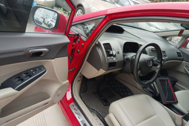 Used Honda Civic 2009 1.8L Automatic Classic Edition Driver Seat