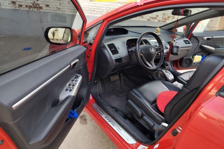 Used Honda Civic 2009 1.8L automatic luxury edition Driver Seat