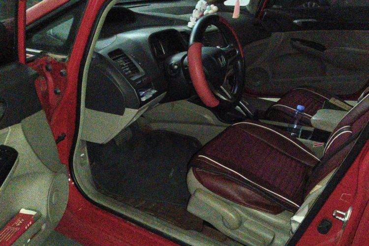 Used Honda Civic 2009 1.8L automatic comfort version Driver Seat