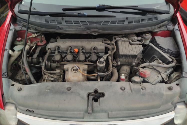 Used Honda Civic 2009 1.8L automatic comfort version Engine Bay