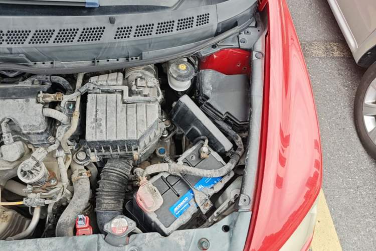 Used Honda Civic 2009 1.8L automatic comfort version Engine Bay Left