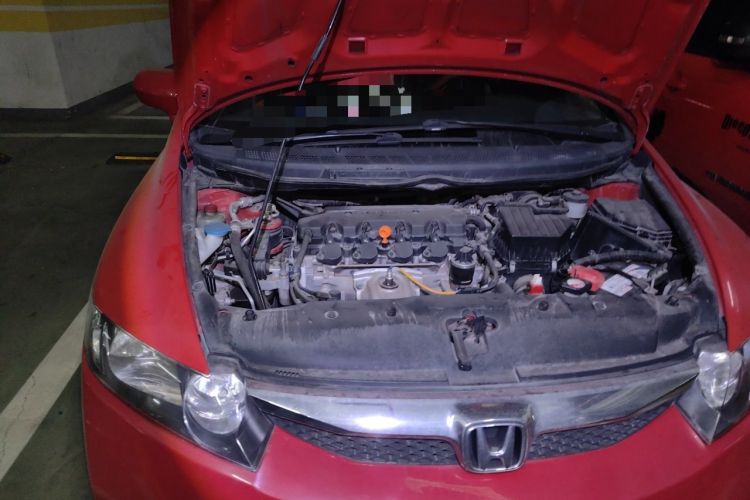 Used Honda Civic 2009 1.8L automatic comfort version Engine Bay Right