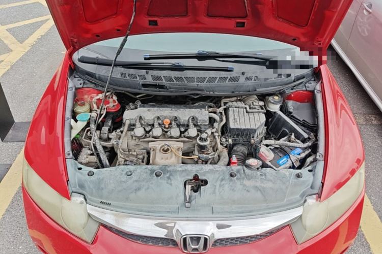 Used Honda Civic 2009 1.8L automatic comfort version Engine Bay