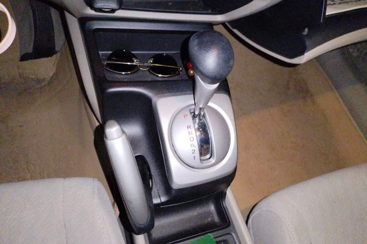 Used Honda Civic 2009 1.8L Automatic Classic Edition Gear Lever