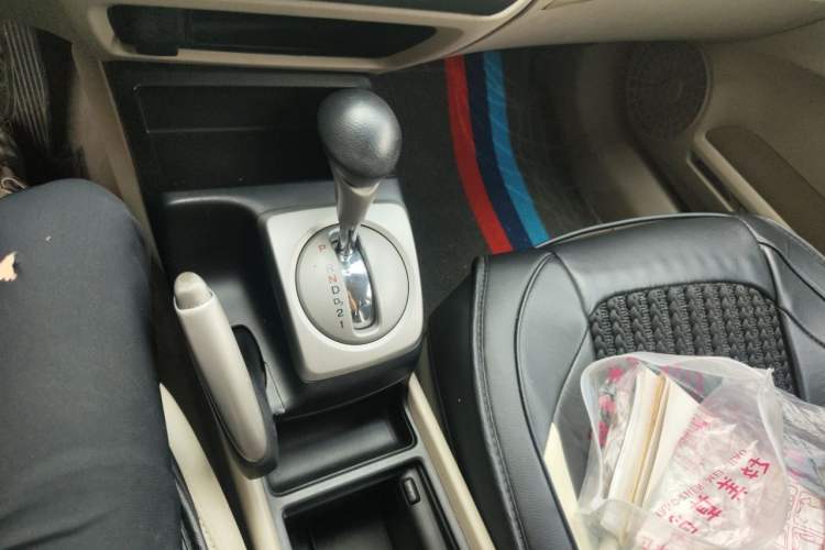 Used Honda Civic 2009 1.8L Automatic Classic Edition Gear Lever