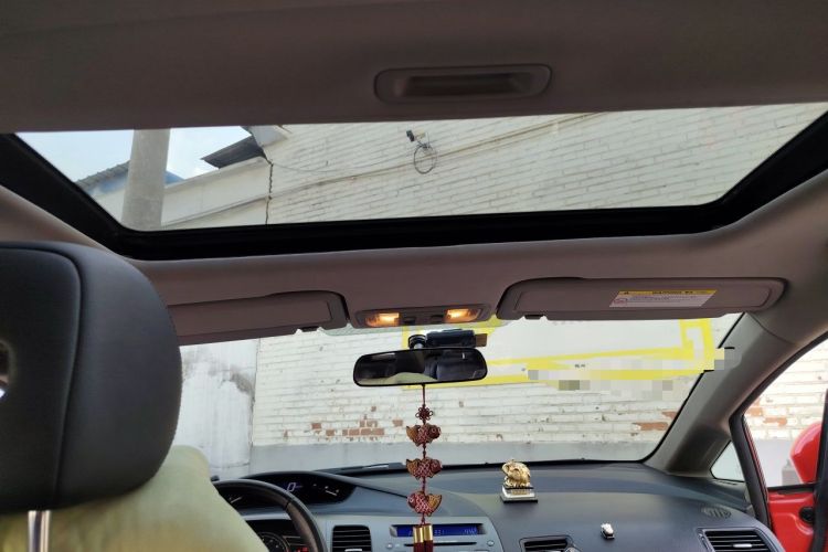Used Honda Civic 2009 1.8L automatic luxury edition Headliner