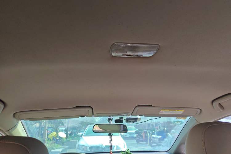 Used Honda Civic 2009 1.8L automatic comfort version Headliner