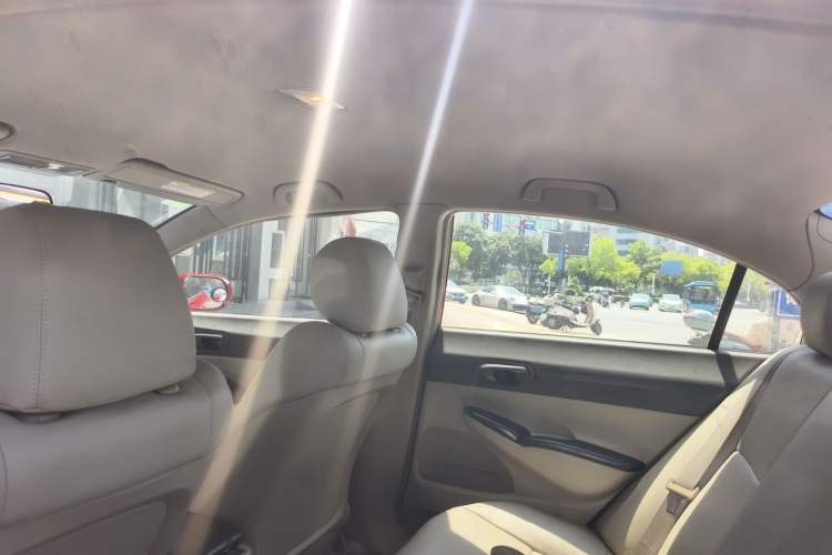 Used Honda Civic 2009 1.8L automatic comfort version Headliner
