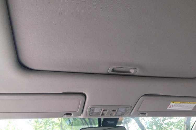 Used Honda Civic 2009 1.8L automatic luxury edition Headliner