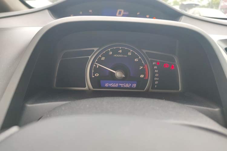 Used Honda Civic 2009 1.8L automatic comfort version Instrument Cluster