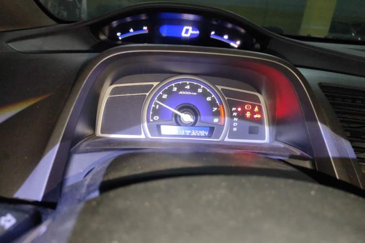 Used Honda Civic 2009 1.8L automatic comfort version Instrument Cluster