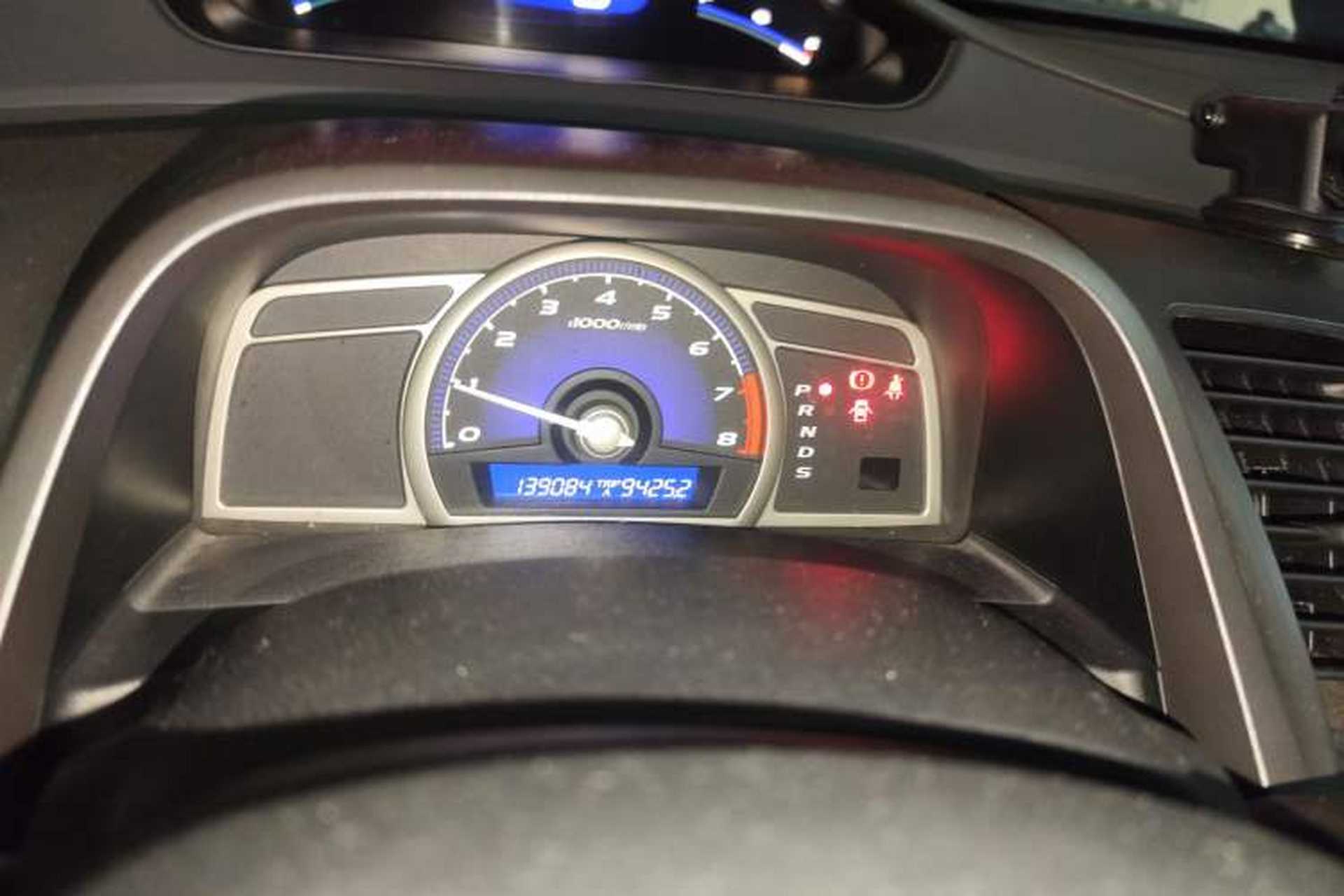 Used Honda Civic 2009 1.8L automatic comfort version Instrument Cluster