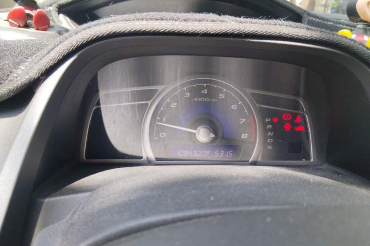 Used Honda Civic 2009 1.8L automatic luxury edition Instrument Cluster