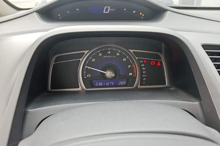 Used Honda Civic 2009 1.8L automatic comfort version Instrument Cluster
