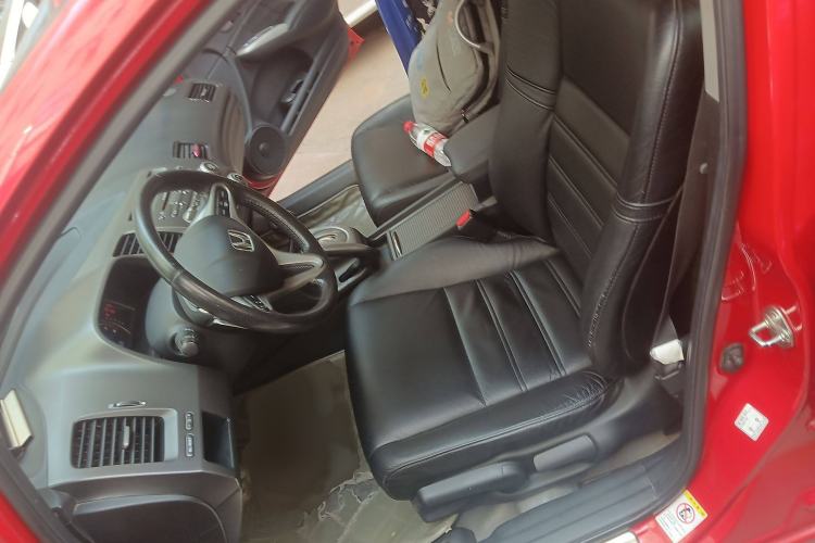 Used Honda Civic 2009 1.8L automatic luxury edition Left Front Seat