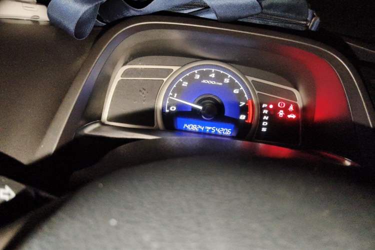 Used Honda Civic 2009 1.8L automatic comfort version Odometer Close Up