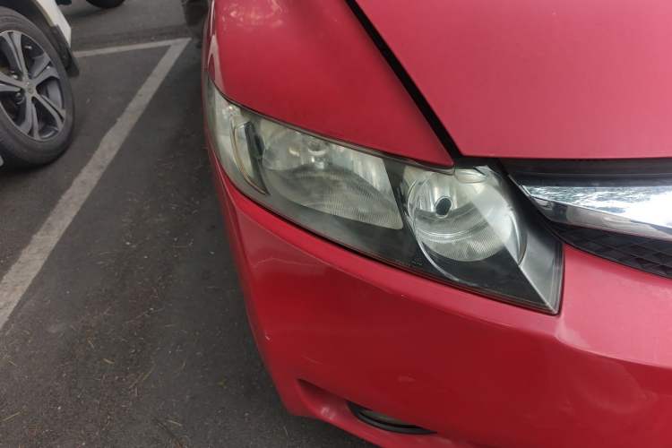 Used Honda Civic 2009 1.8L automatic comfort version Right Front Headlight