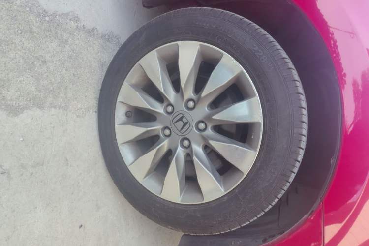 Used Honda Civic 2009 1.8L automatic luxury edition Right Front Wheel Hub
