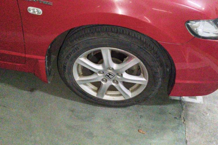 Used Honda Civic 2009 1.8L automatic comfort version Right Front Wheel Hub