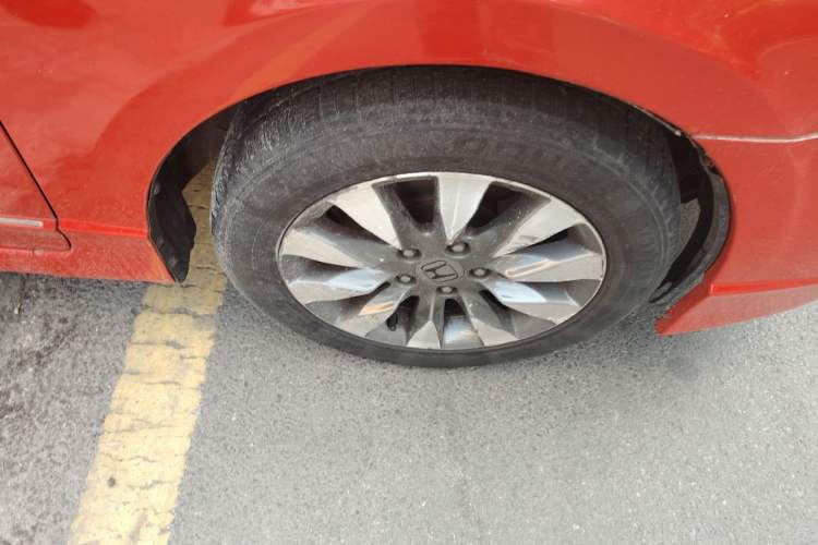 Used Honda Civic 2009 1.8L automatic luxury edition Right Front Wheel Hub
