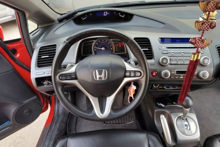Used Honda Civic 2009 1.8L automatic luxury edition Steering Wheel