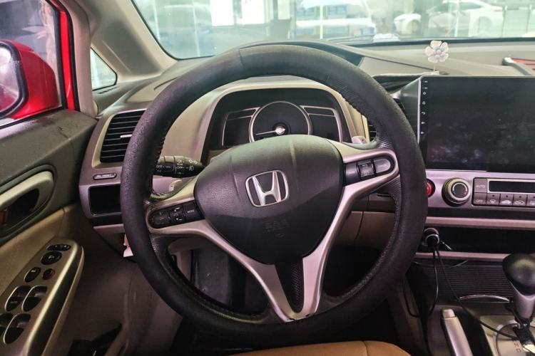 Used Honda Civic 2009 1.8L automatic luxury edition Steering Wheel