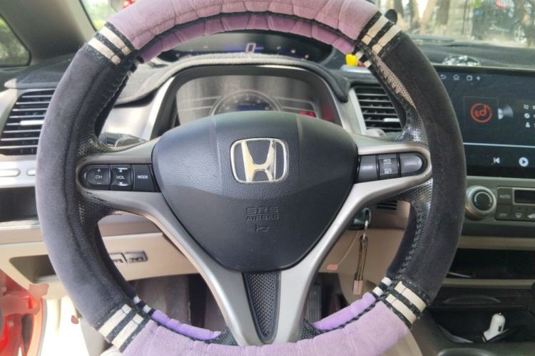 Used Honda Civic 2009 1.8L automatic luxury edition Steering Wheel
