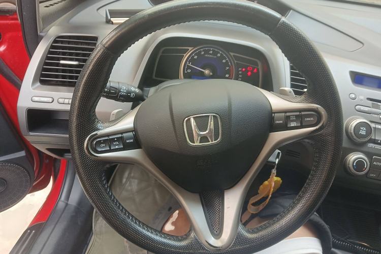Used Honda Civic 2009 1.8L automatic luxury edition Steering Wheel