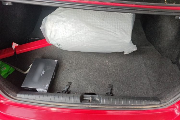 Used Honda Civic 2009 1.8L automatic luxury edition Trunk