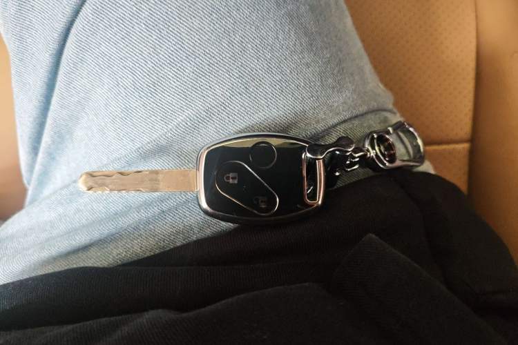 Used Honda Civic 2009 1.8L automatic luxury edition Vehicle Key