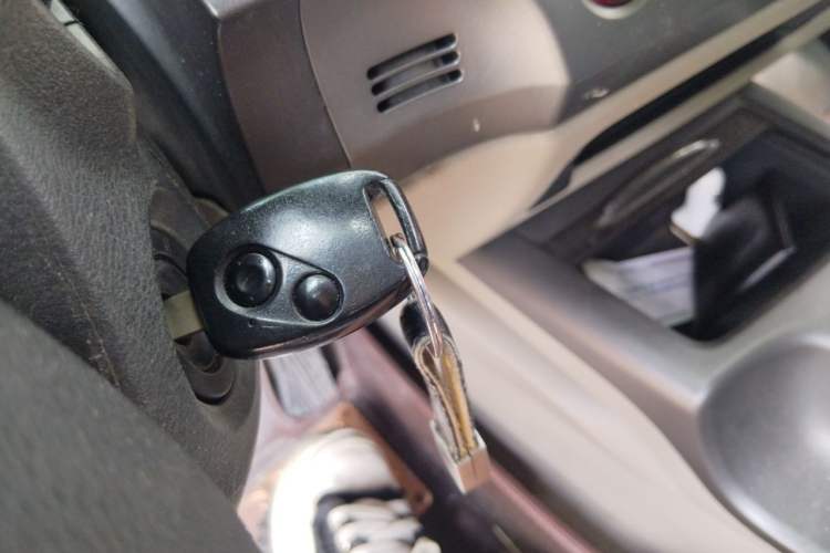 Used Honda Civic 2009 1.8L automatic luxury edition Vehicle Key