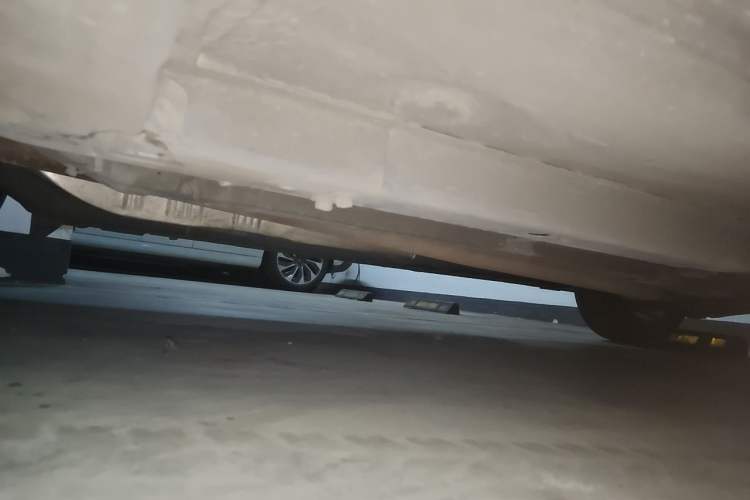 Used Honda Civic 2009 1.8L automatic luxury edition Chassis Front Left