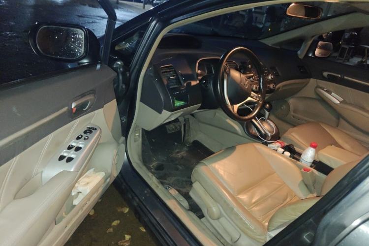 Used Honda Civic 2009 1.8L automatic luxury edition Driver Seat