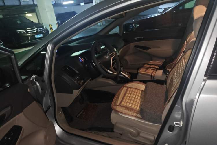 Used Honda Civic 2009 1.8L automatic comfort version Driver Seat