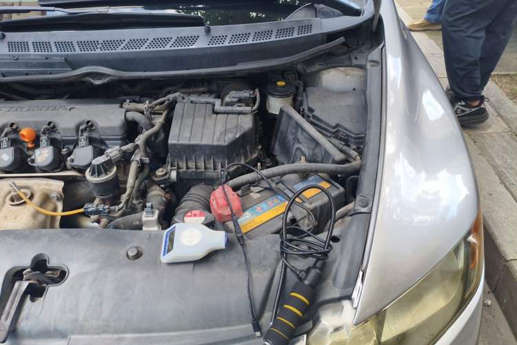 Used Honda Civic 2009 1.8L Automatic Classic Edition Engine Bay Left