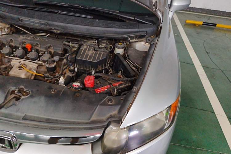 Used Honda Civic 2009 1.8L Automatic Classic Edition Engine Bay Left