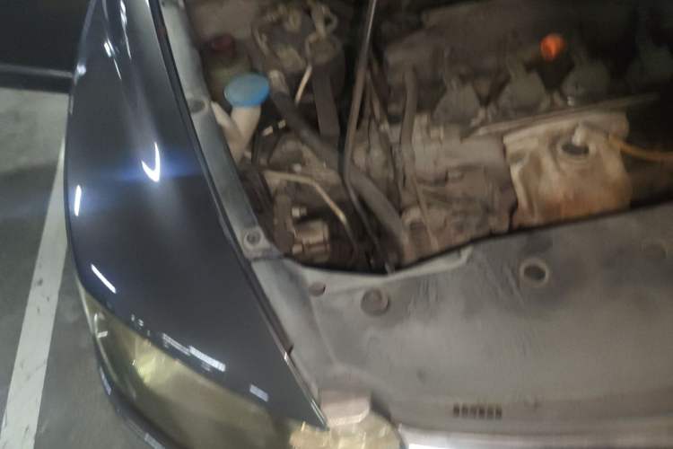 Used Honda Civic 2009 1.8L automatic comfort version Engine Bay Right