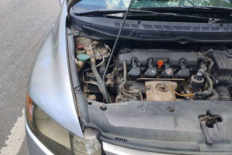 Used Honda Civic 2009 1.8L Automatic Classic Edition Engine Bay Right