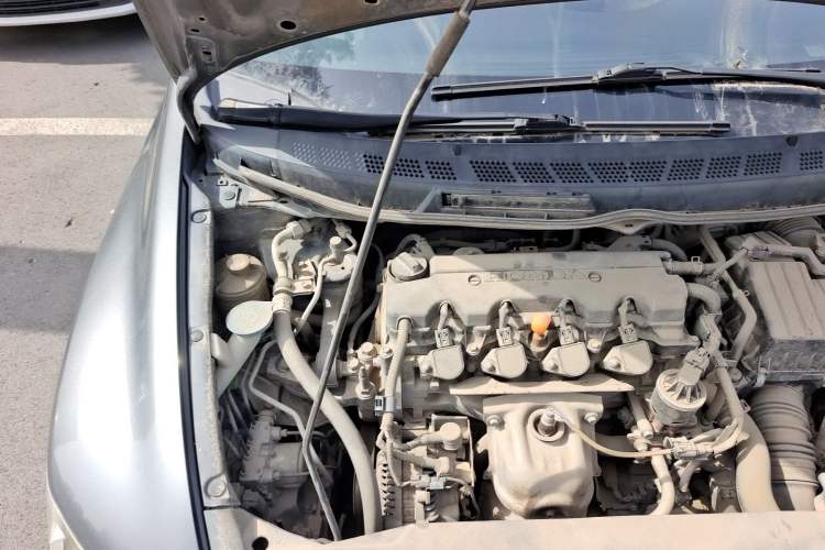 Used Honda Civic 2009 1.8L manual comfort version Engine Bay Right