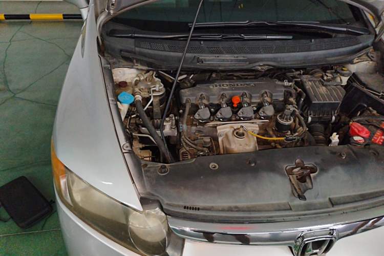 Used Honda Civic 2009 1.8L Automatic Classic Edition Engine Bay Right