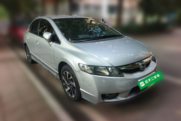 Used Honda Civic 2009 1.8L automatic comfort version Front Right 45 Deg