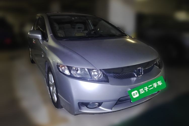 Used Honda Civic 2009 1.8L automatic comfort version Front Right 45 Deg