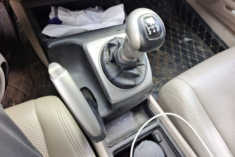 Used Honda Civic 2009 1.8L manual comfort version Gear Lever
